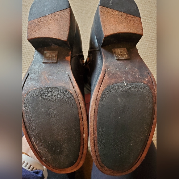 FRYE leather riding boots - Picture 6 of 7